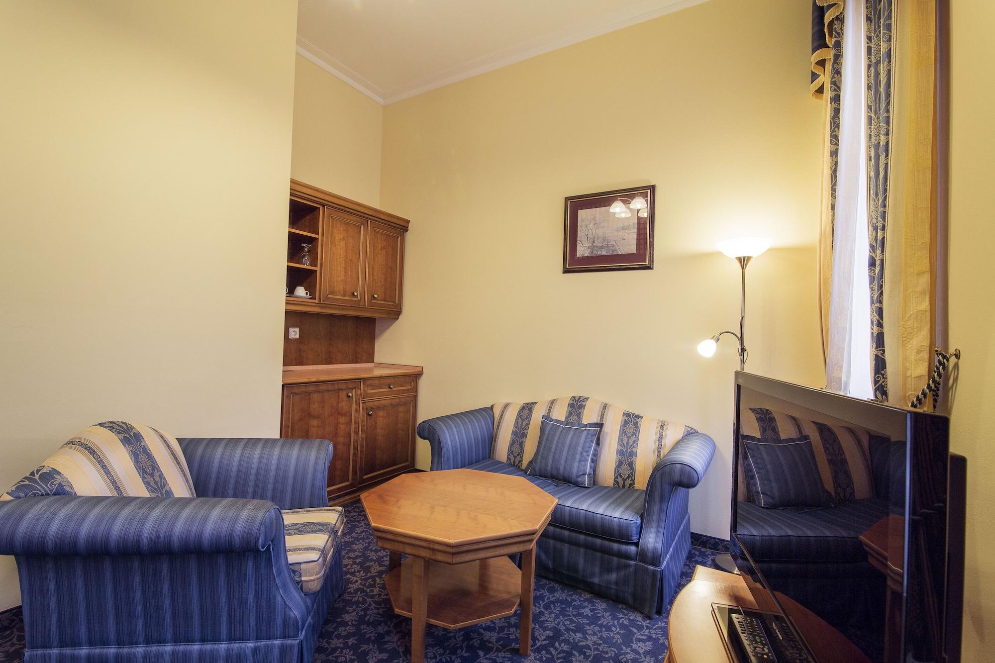 Hotel Ontario Karlovy Vary Dış mekan fotoğraf